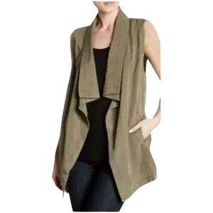 Artisan NY Collar Open Front Draped Waterfall Vest Green